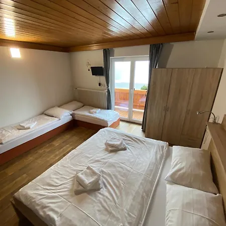 Tyrol Guest house 3*
