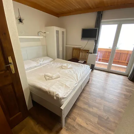 Tyrol 3*