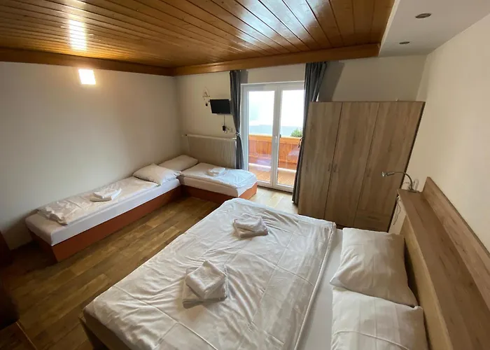 Tyrol Gæstehus 3*