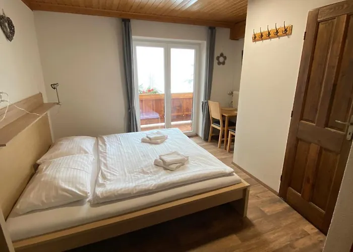 Gæstehus Tyrol 3*