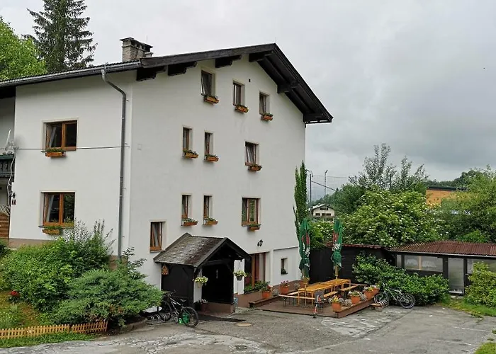 Gæstehus Tyrol 3*