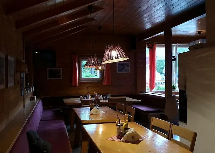 Tyrol 3*